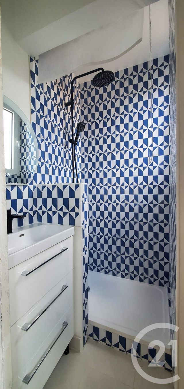 Appartement F2 à louer - 2 pièces - 31.91 m2 - ALFORTVILLE - 94 - ILE-DE-FRANCE - Century 21 Lb Immobilier