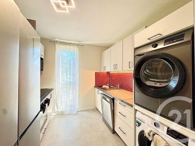 Appartement Chambre à louer - 1 pièce - 43.16 m2 - ALFORTVILLE - 94 - ILE-DE-FRANCE - Century 21 Lb Immobilier