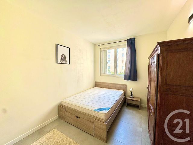 Appartement Chambre à louer - 1 pièce - 42.76 m2 - ALFORTVILLE - 94 - ILE-DE-FRANCE - Century 21 Lb Immobilier