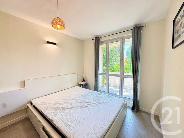 Appartement Chambre à louer - 1 pièce - 43.01 m2 - ALFORTVILLE - 94 - ILE-DE-FRANCE - Century 21 Lb Immobilier