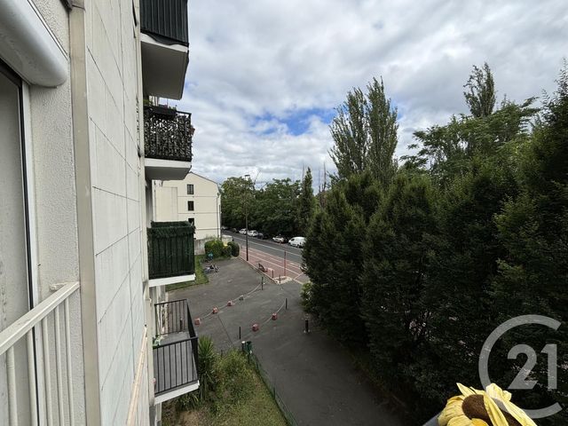 Appartement F4 à louer - 4 pièces - 65.3 m2 - CHARENTON LE PONT - 94 - ILE-DE-FRANCE - Century 21 Lb Immobilier