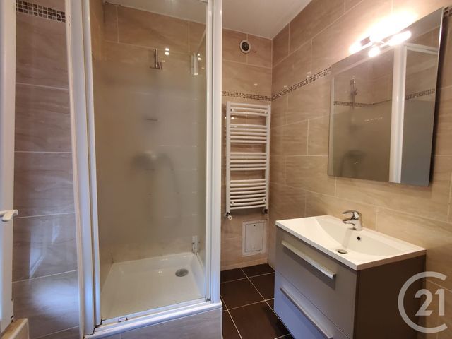 Appartement F3 à louer - 3 pièces - 64.25 m2 - MAISONS ALFORT - 94 - ILE-DE-FRANCE - Century 21 Lb Immobilier