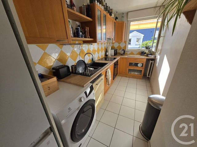 Appartement F3 à vendre - 3 pièces - 63.82 m2 - MAISONS ALFORT - 94 - ILE-DE-FRANCE - Century 21 Lb Immobilier