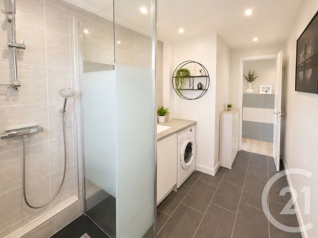 Appartement F3 à vendre - 3 pièces - 65.97 m2 - MAISONS ALFORT - 94 - ILE-DE-FRANCE - Century 21 Lb Immobilier
