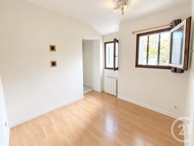 Appartement F2 à vendre - 2 pièces - 29.64 m2 - MAISONS ALFORT - 94 - ILE-DE-FRANCE - Century 21 Lb Immobilier