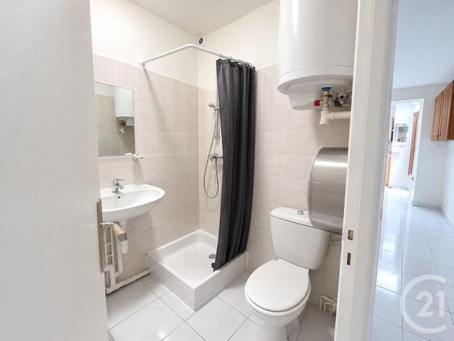 Appartement F2 à vendre - 2 pièces - 29.64 m2 - MAISONS ALFORT - 94 - ILE-DE-FRANCE - Century 21 Lb Immobilier