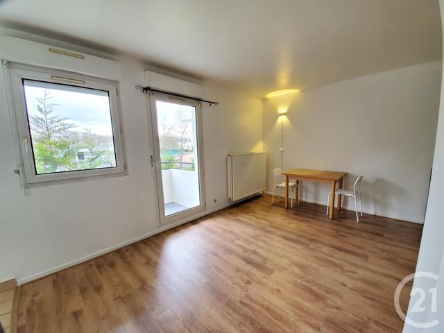 Appartement F1 à louer - 1 pièce - 28.5 m2 - MAISONS ALFORT - 94 - ILE-DE-FRANCE - Century 21 Lb Immobilier